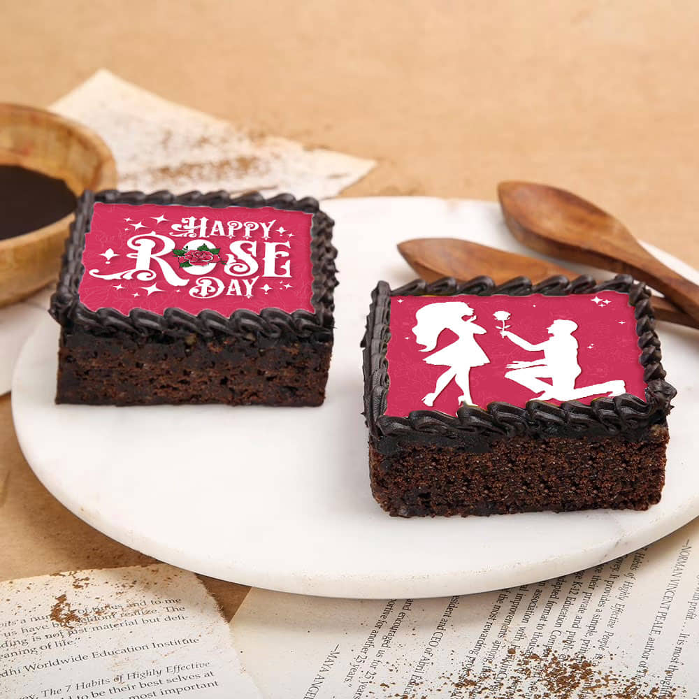 Side View of Customised Valentines Day Desserts