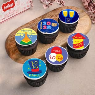 Cute New Year Party Cupcakes