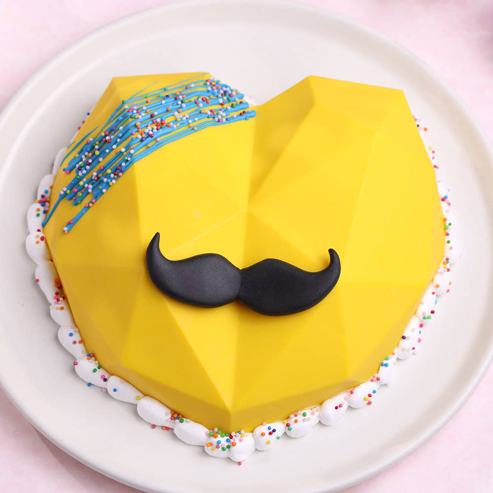 Heart Shape Yellow Mens Day Pinata Cake