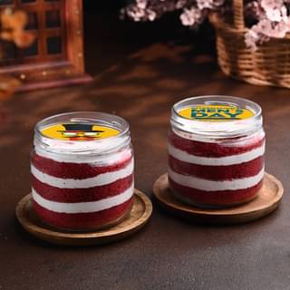 Bakingo's Mens Day Red Velvet Jar Cake