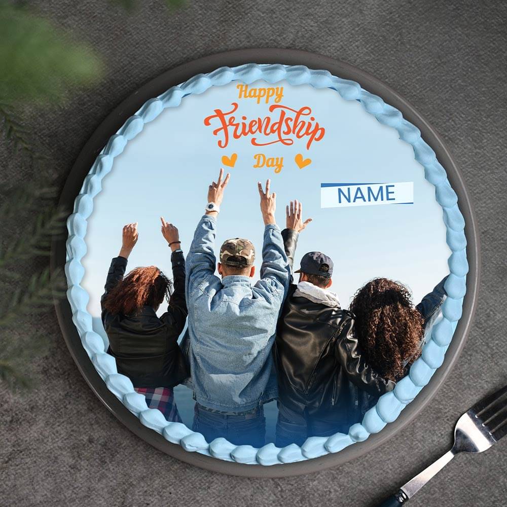 Delicious Personalised Photo Cake on Friendship Day