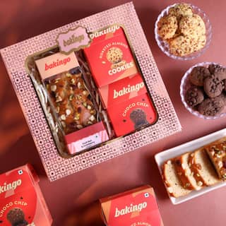 Front View of Tea Cake and Cookie Hamper