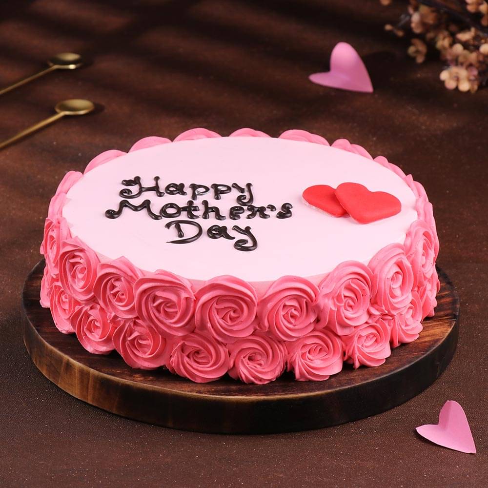 Top View of Round Vanilla Strawberry Cake for Mothers Day 