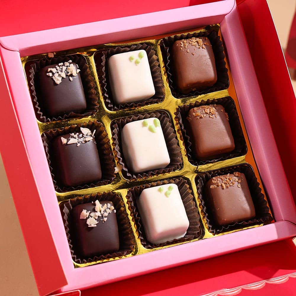 Eggless Choco Pralines Festive Box