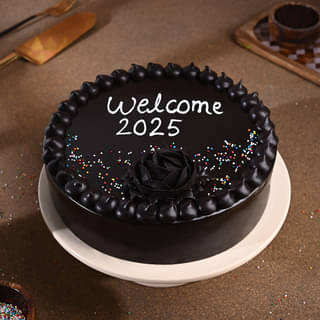 Dark Chocolate Cake for New Year 