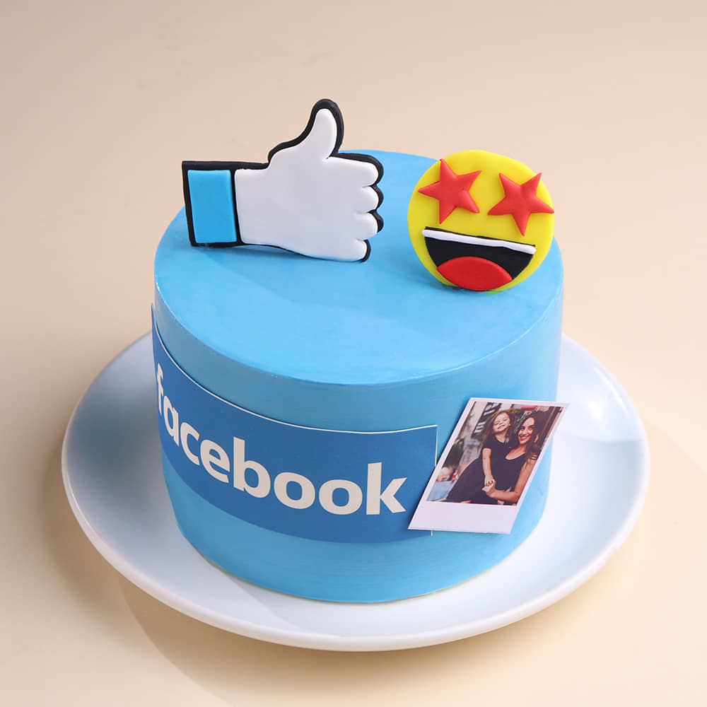Facebook Polaroid Cake