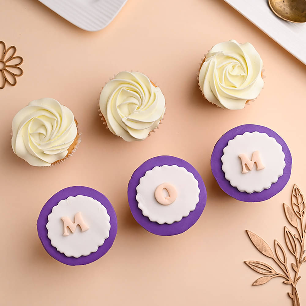 Floral Cupcakes for Mom