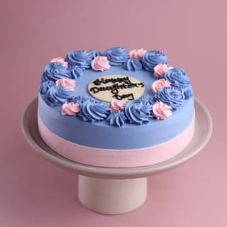 Side View of Floral Daughters Day Cake