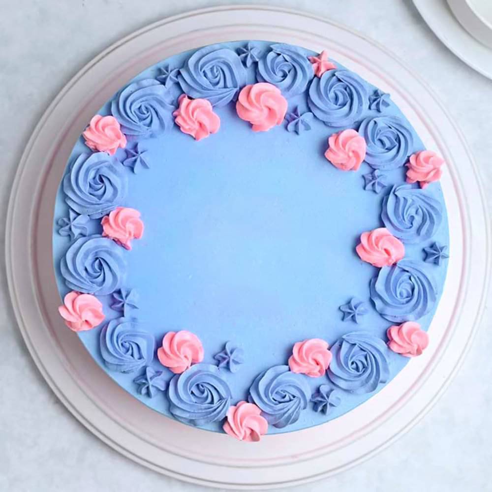 Top View of Blue Floral Rose Cream Cake 