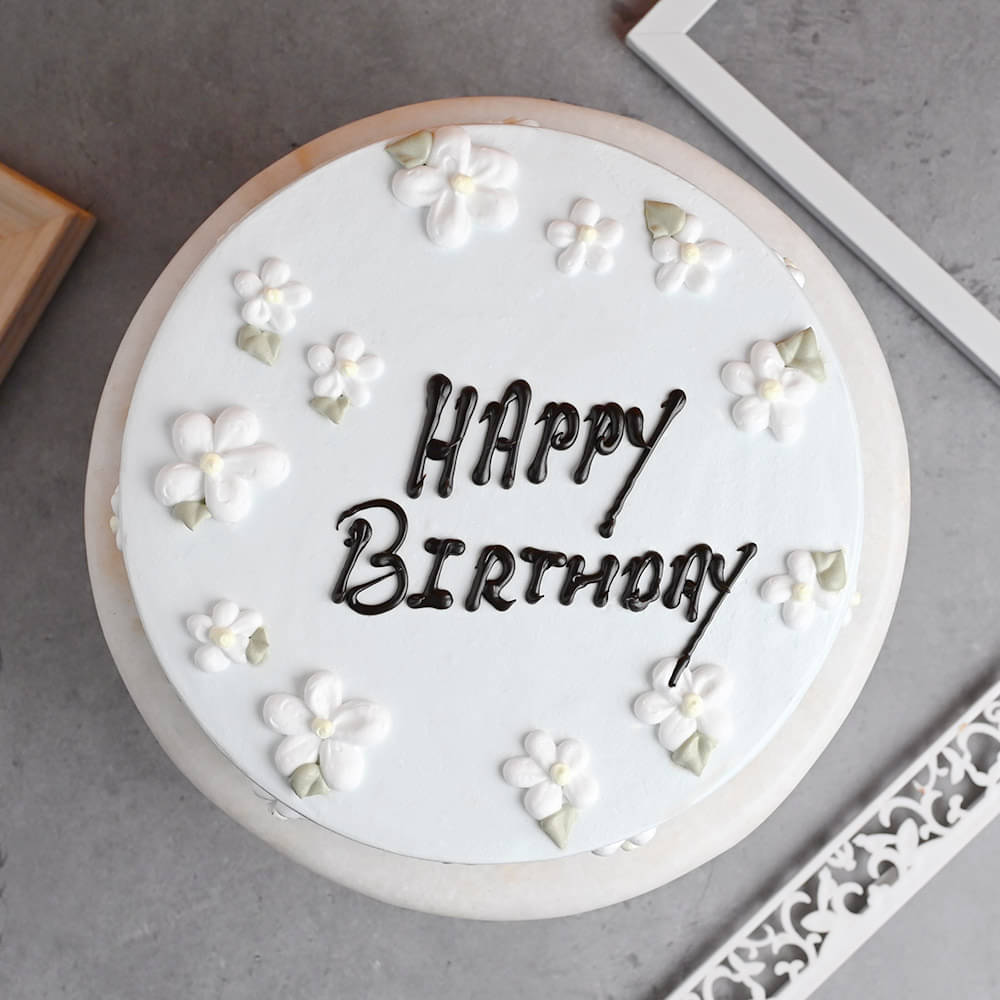 Creamy Flower Chocolate Cake Top View Pastel Chocolate Cream Cake