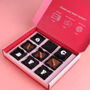 Friendship Day Nutella Hazelnut Brownie Box (9 Pieces) Friendship Day Nutella Hazelnut Brownie Box (9 Pieces)