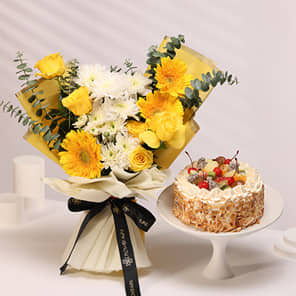 Fruit Cake N Sunshine Bouquet Combo Fruit Cake N Sunshine Bouquet Combo