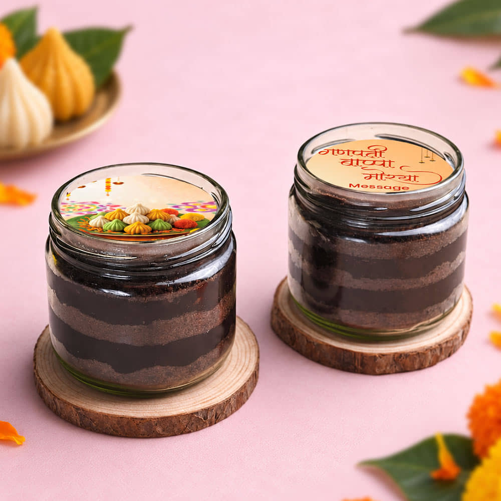 side view of Ganesh Chaturthi Choco Jar Cakes