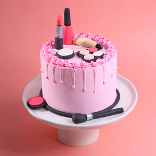Glam Girl Magic Makeup Cake