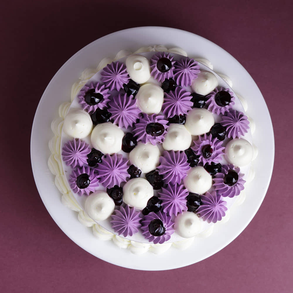 Glaze Drop Blueberry Cake