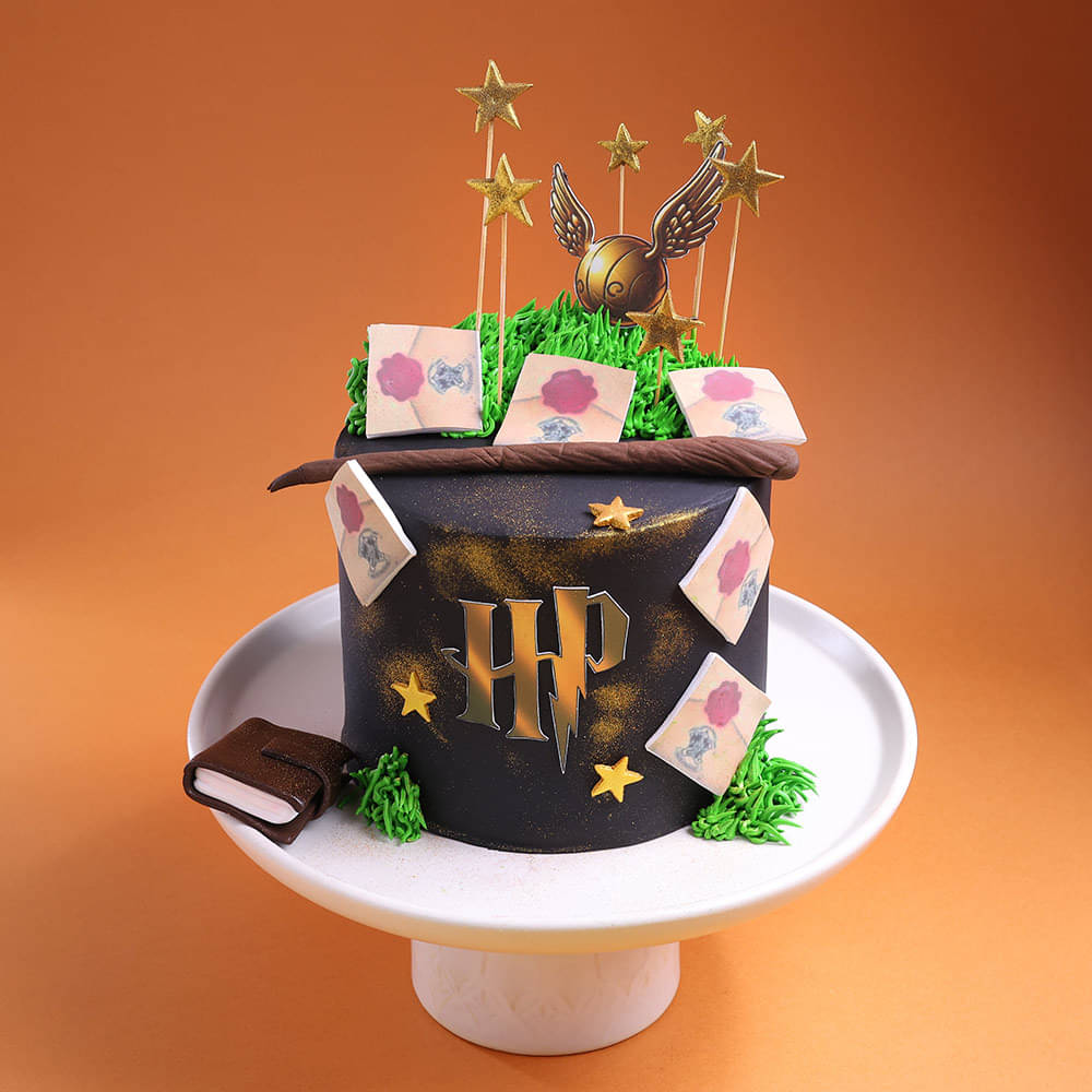 Golden Snitch Harry Potter Theme Cake