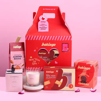 Gourmet Delights N Candle Hamper