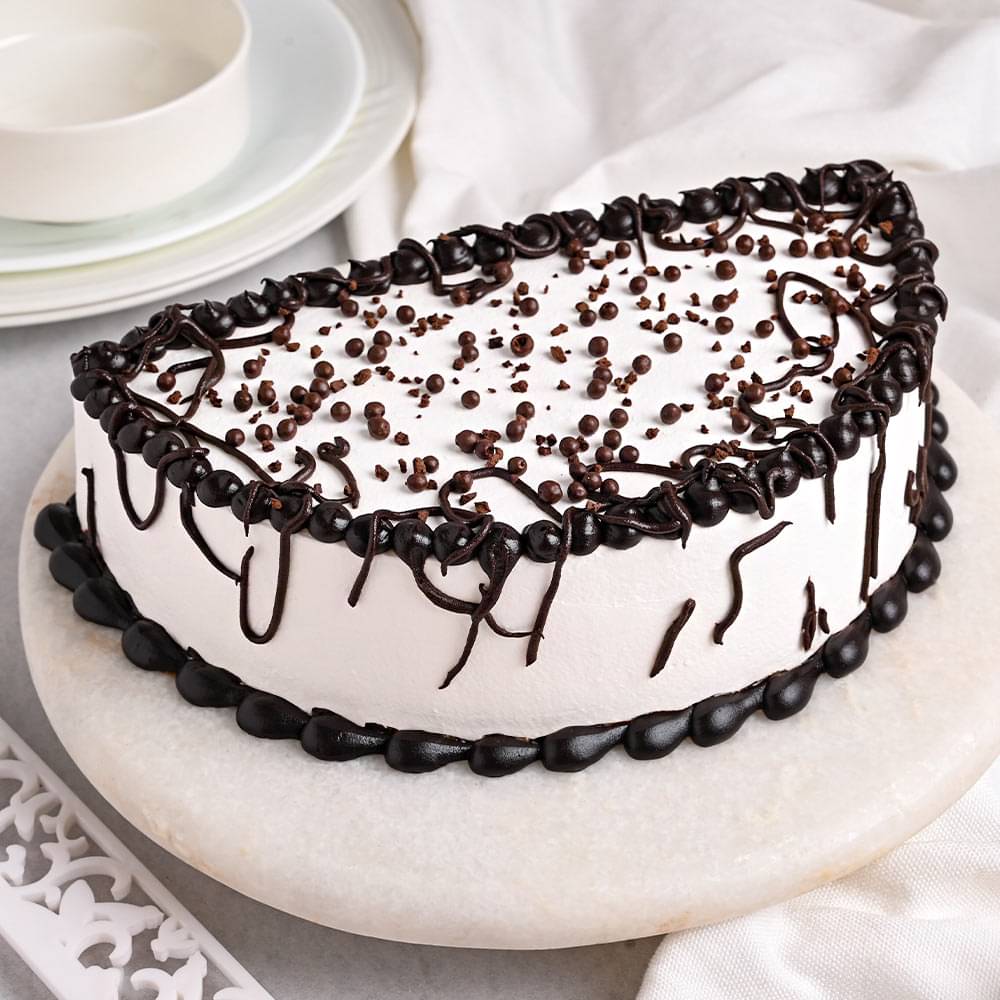 Black Forest Half Cake