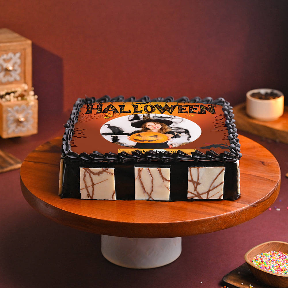 Halloween Haunt Photo Cake