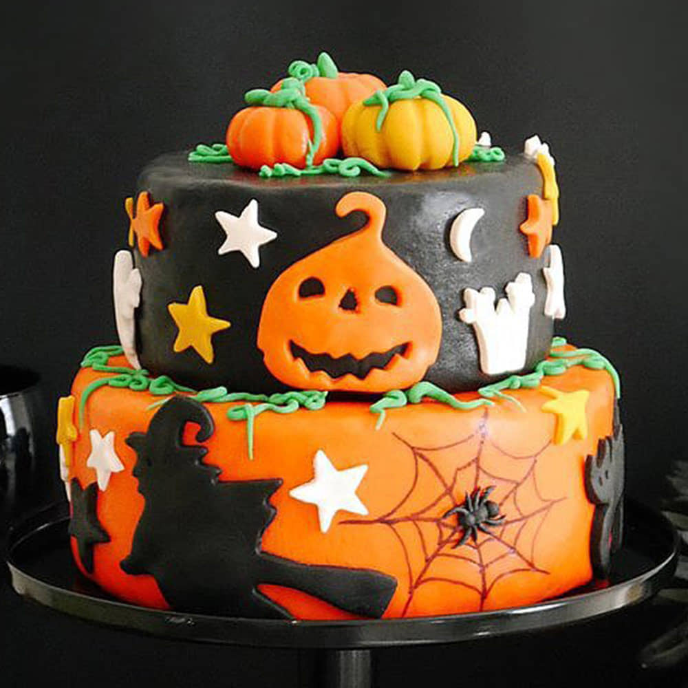 Spooky Pumpkin Fondant Cake