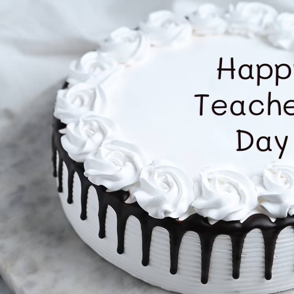 School teacher cake | Teacher cakes, Graduation cakes, School cake