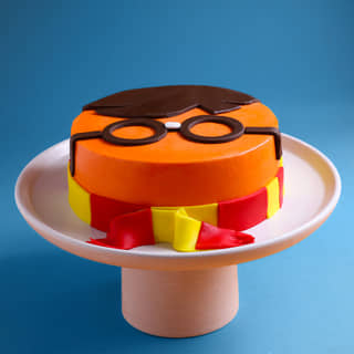 Front View of Harry Potter Fantasy Theme Cake