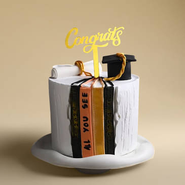 Hats Off Graduation Cake