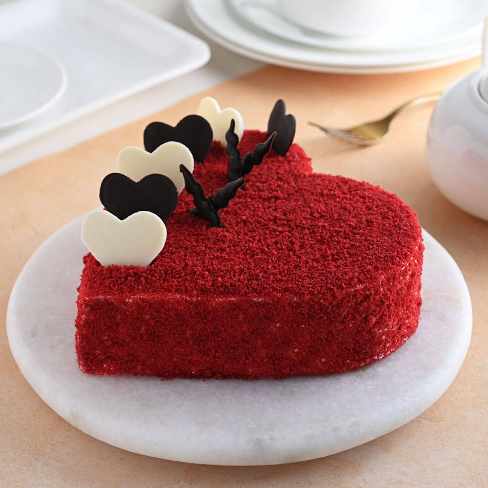 heart shaped red velvet cake cake1095redv AA