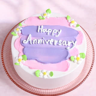 Side View of Anniversary Pineapple Cake Side View of Anniversary Pineapple Cake