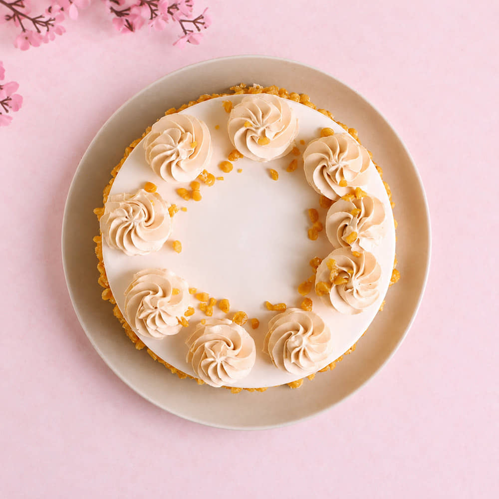 Butterscotch Crunch Designer Cake