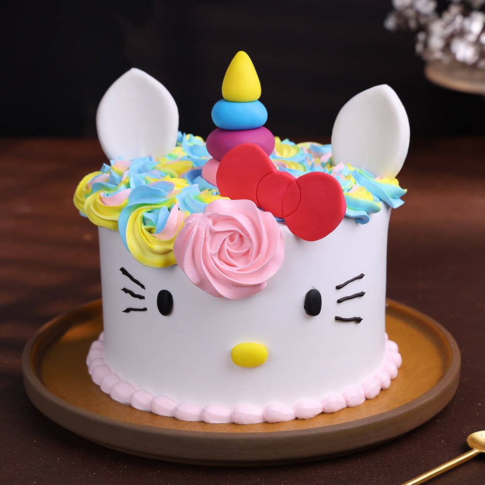 Hello Kitty Cutie Cake