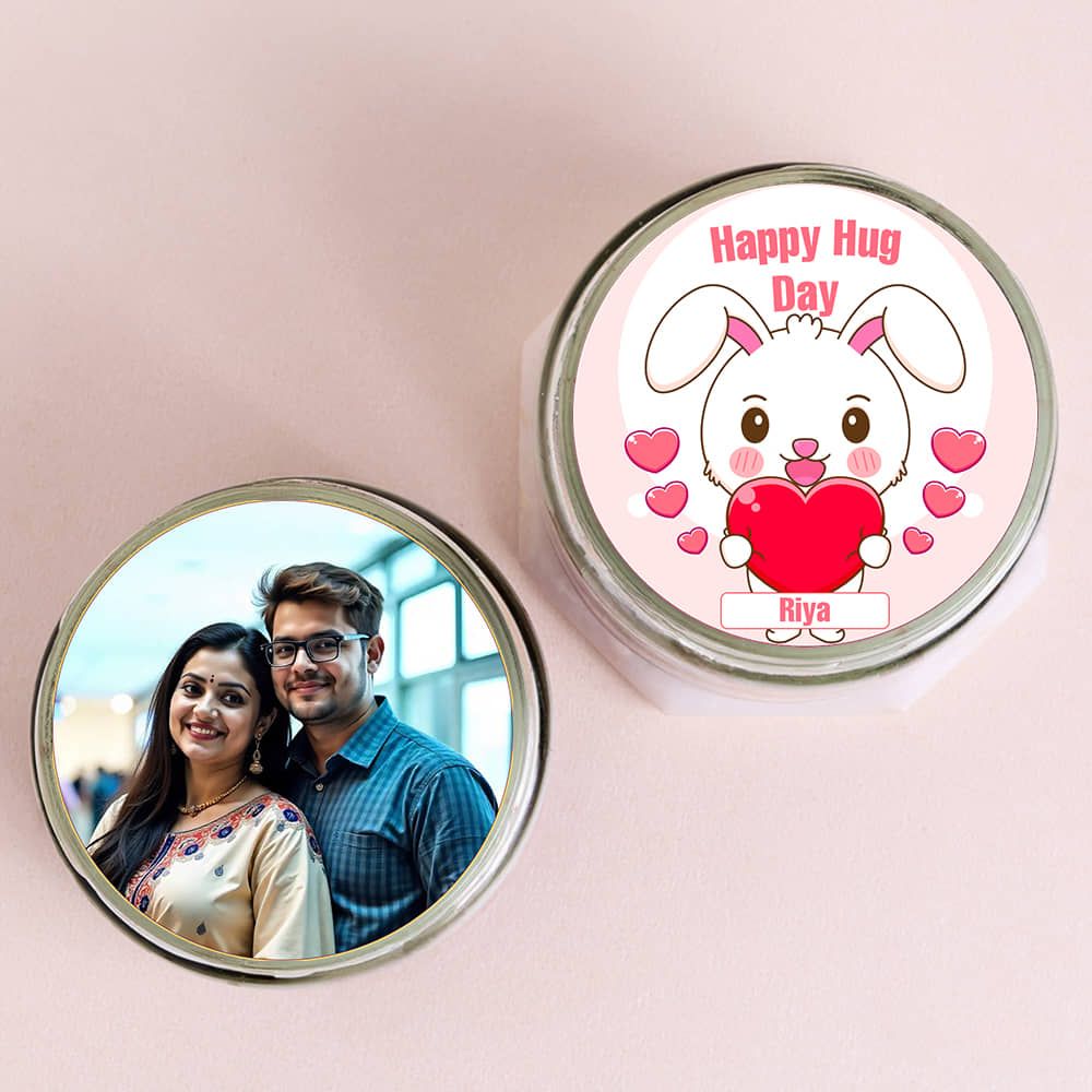 Hug Day Photo Red Velvet Jar Cakes