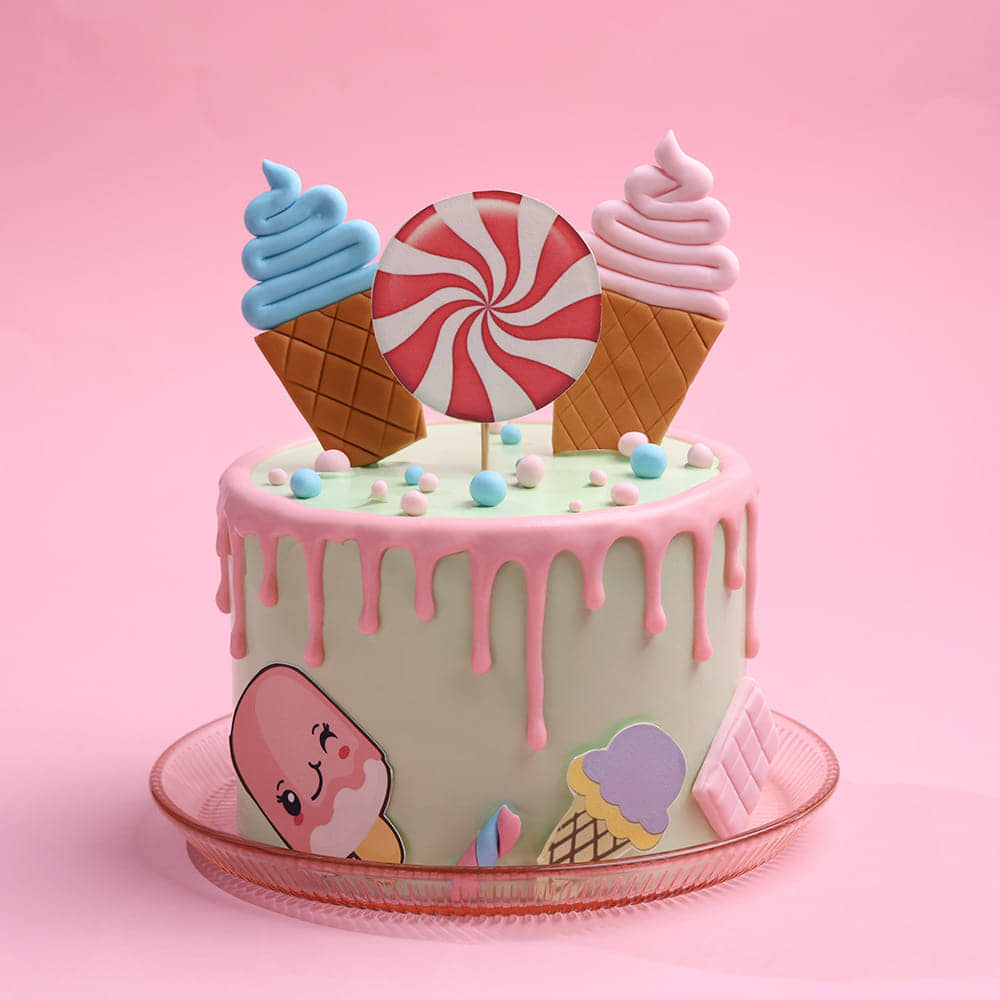 Icecreams N Candies Drip Cake