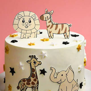 Top View of Jungle Safari Cake