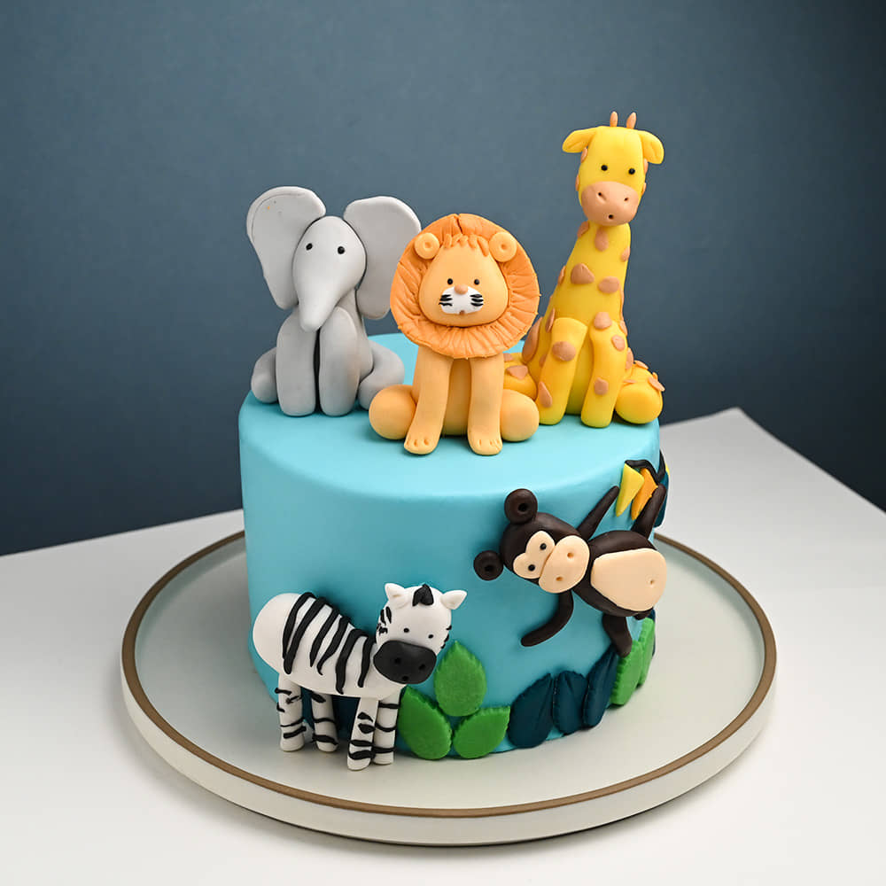 Zoomed View of Jungle Safari Fondant Cake