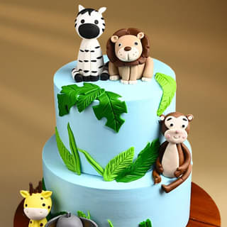 Top View of Jungle Safari Party Cake
