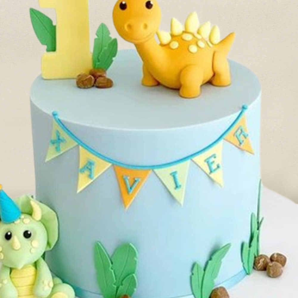 Top View of Jurassic Theme Fondant Cake