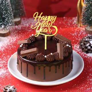 Kitkat Chocolate New Year Cake Kitkat Chocolate New Year Cake