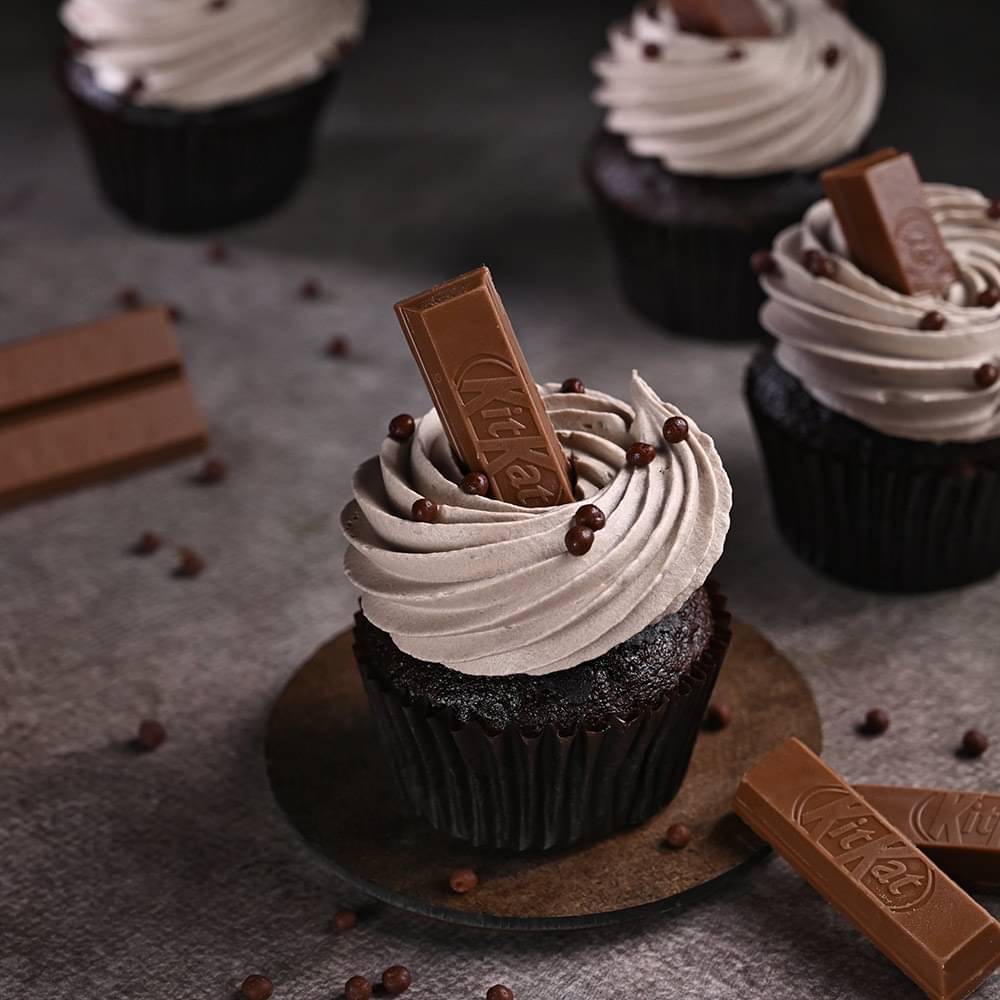 Kitkat Cupcakes
