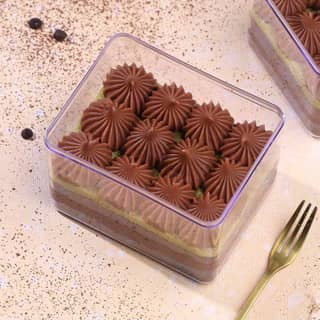 Top View of Kunafa Chocolate Tub