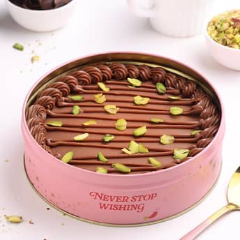 Kunafa Dream Cake Kunafa Dream Cake