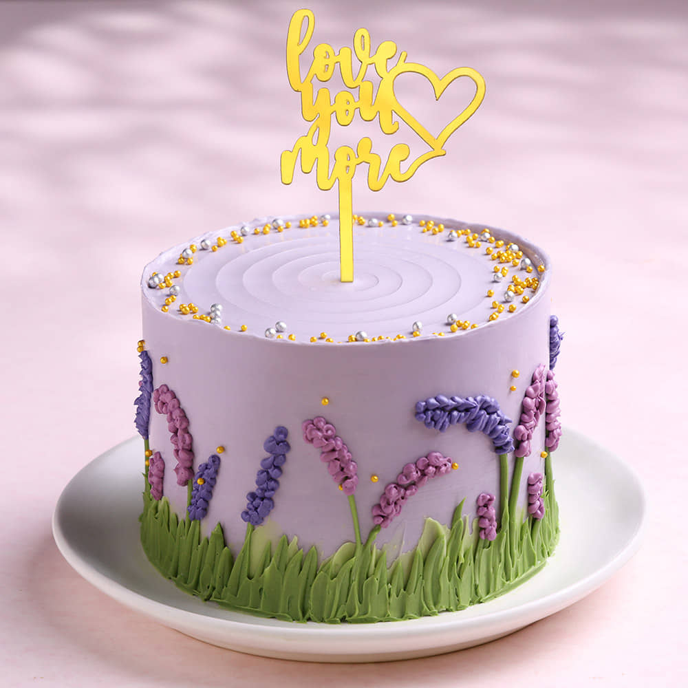Lavender Flowers Cake