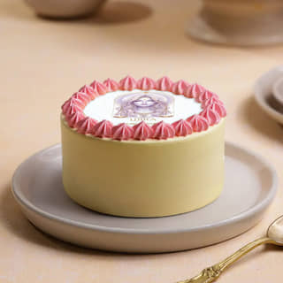 Side View of Libra Goddess Zodiac Bento Cake Side View of Libra Goddess Zodiac Bento Cake