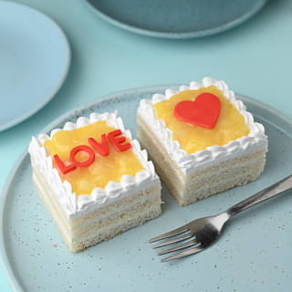 Love Blooms With Pineapple Pastry