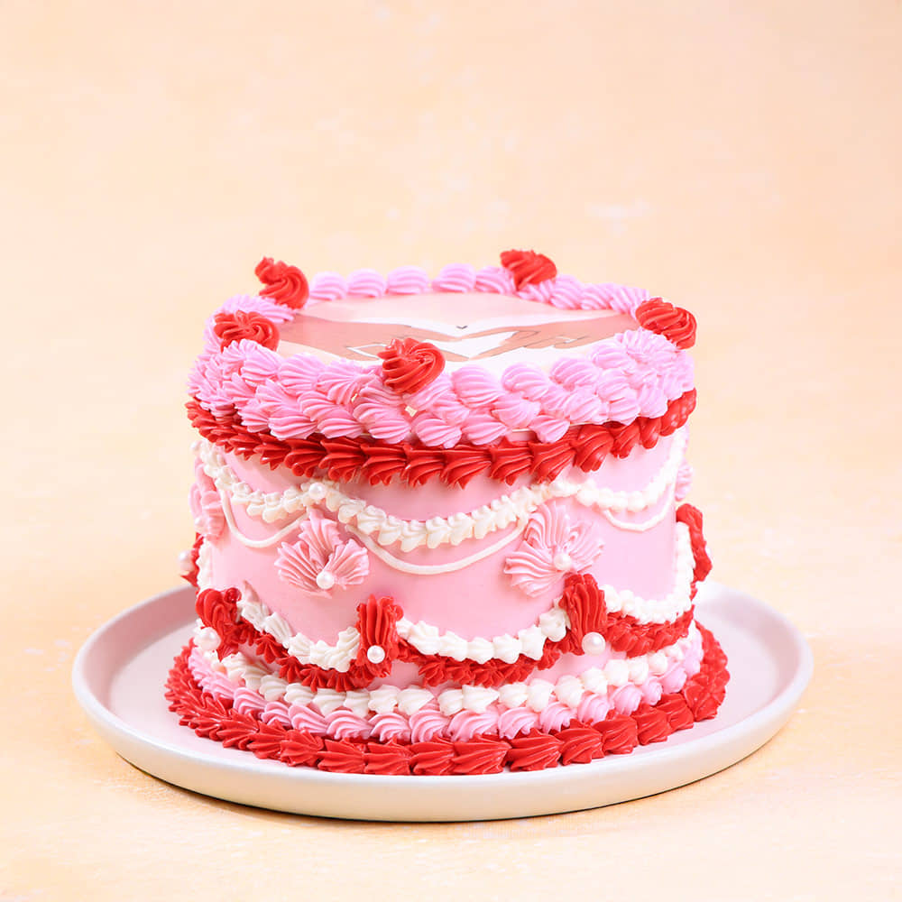 Love Vintage Fire Cake