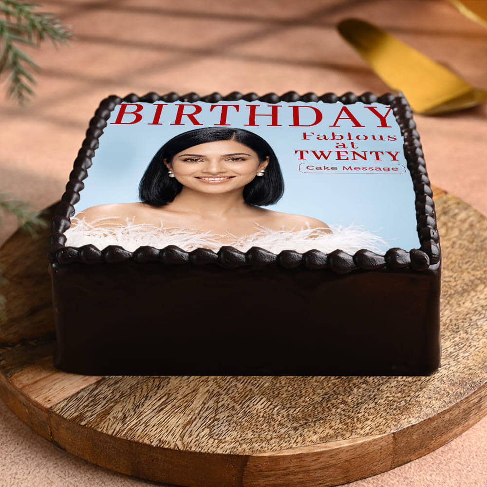 Main Cover Moment Cake