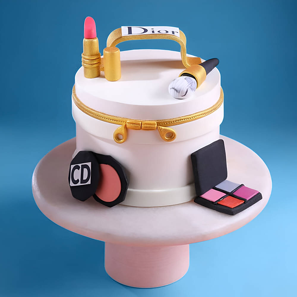 Dior makeup bag cake