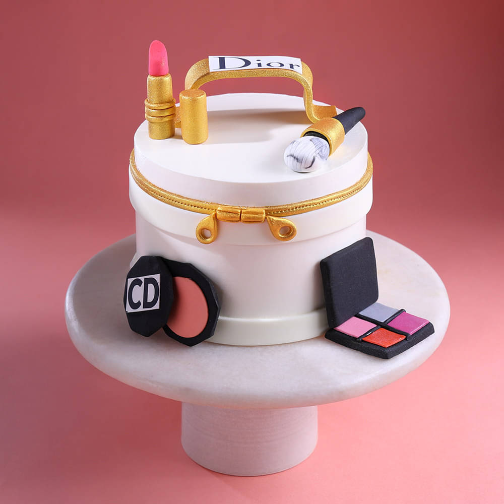 Dior makeup bag cake