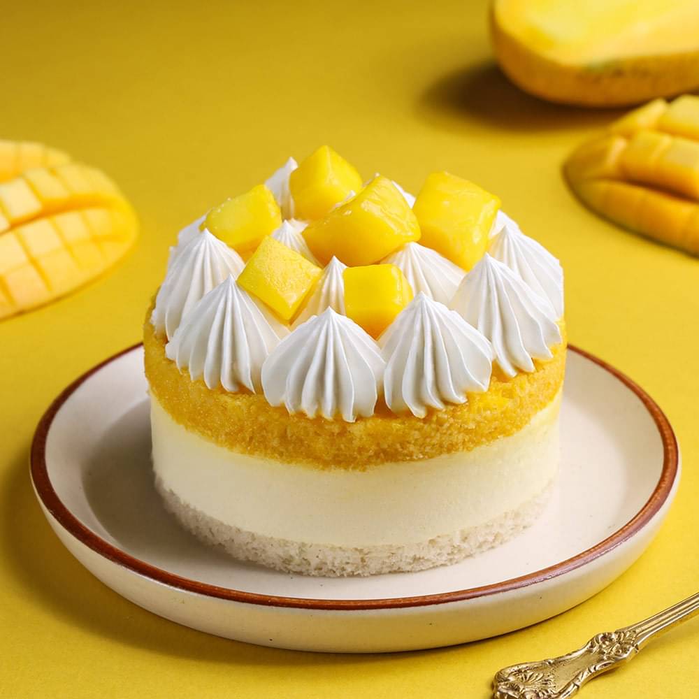 Mango Delight Bento Cake