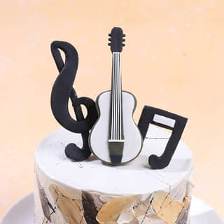 Zoomed View of Melodic Guitar Cake Zoomed View of Melodic Guitar Cake